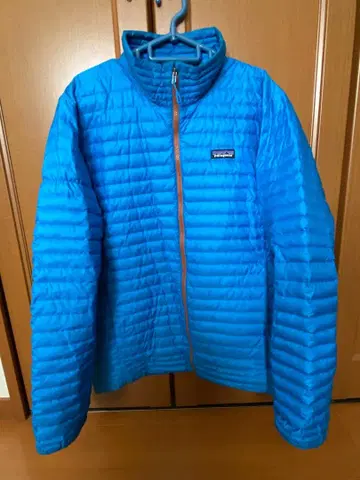 Patagonia 다운 스웨터 다운 셔츠 M 사이즈 84745