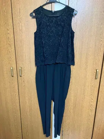 블랙 레이스 탑 올인원