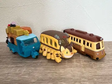 드림토미카 지브리 이웃집 토토로 고양이 버스 치히로