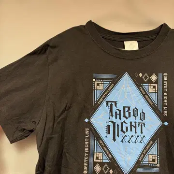 TABOO NIGHT XXXX 티셔츠 우타프리 카뮈 탭나이