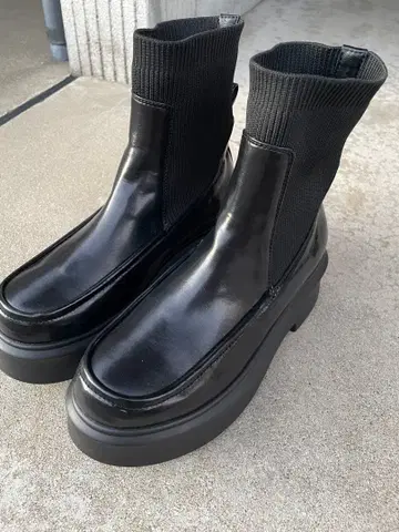 새상품 사이드 고어 부츠 통굽