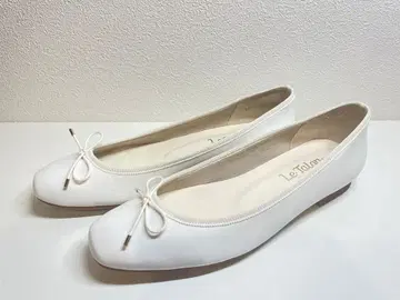 [ 새상품급 ] Le Talon 화이트 플랫슈즈