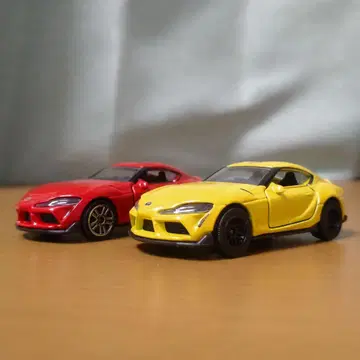 마조렛 도요타 수프라 미니카 빨간색과 옐로우 컬러 세트