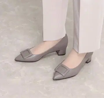 TALANTON 타라톤 다이애나 버클 펌프스 24.5