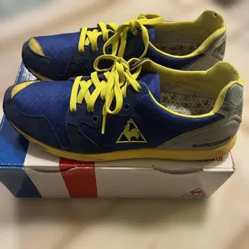 르꼬끄 남성용 스니커즈 26.5cm 로고 파랑/옐로우 컬러