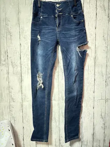 데미지 가공 하이웨스트 스키니 데님