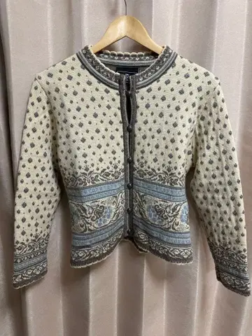 DALE OF NORWAY 올 패턴 니트 가디건 숏 기장 볼레로