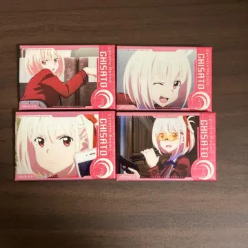 리코리스 리코일 홀로그램 캔뱃지 니시키기 치사토 세트