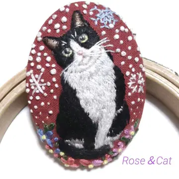 싸개 단추 자수 브로치 하치와레 고양이