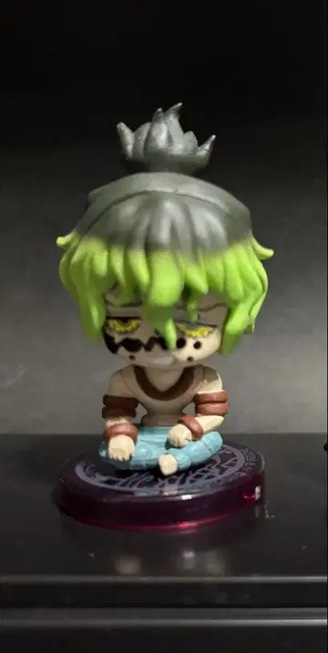 귀멸의 칼날 앉아대 기유타로