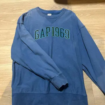 맨투맨 GAP 블루