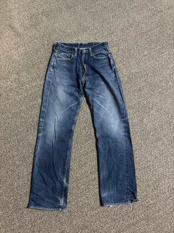 다크 블루 스트레이트 데님