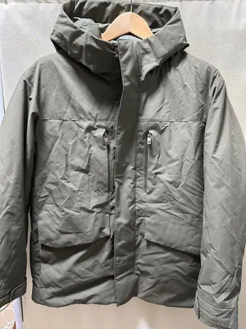 유니클로 하이브리드 다운 파카