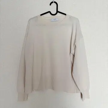 SLOBE IENA 크림색 긴팔 니트