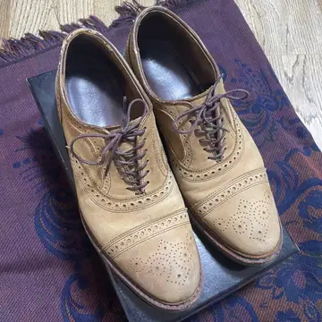 ALLEN EDMONDS 윙팁 라이트 브라운