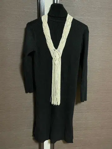 리브 니트 롱 원피스 마크라메 편직 목걸이 세트