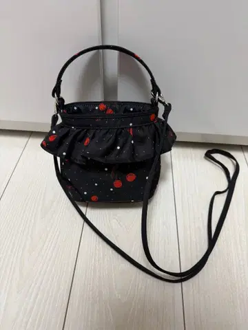 세츠코 사지테르 fig 체리 블랙