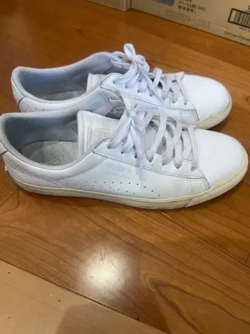 PUMA 코트 스타 화이트 스니커즈