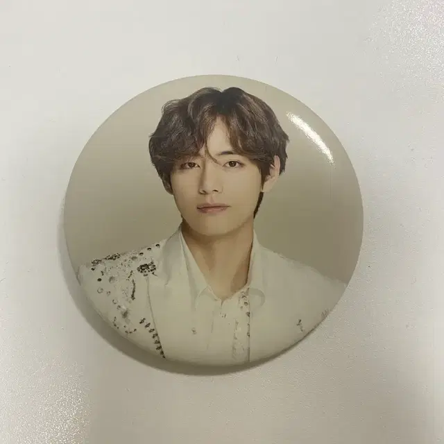 방탄소년단 뷔 켄뱃지