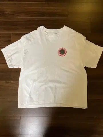 기무라 타쿠야 개인 소장품 착용 레드 핫 칠리 페퍼스 론 헤르만 렛치리