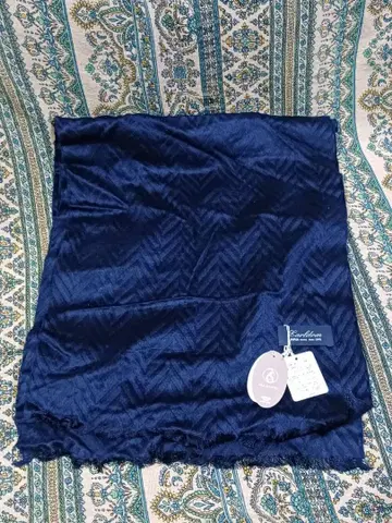 Earldom 실크 머플러