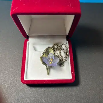 마이클 미쇼 목걸이