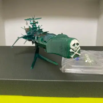 캡틴 하록 아르카디아호 페인팅 완료 완성품 및 코스모 프리트 나스 카세트