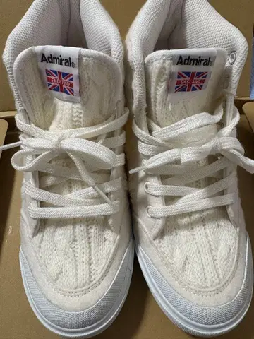 Admiral 화이트 니트 하이컷 스니커즈 23cm