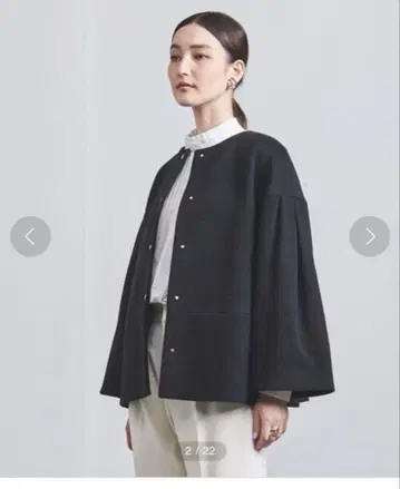 UNITED ARROWS 노카라 메탈 버튼 숏코트 클리닝 완료