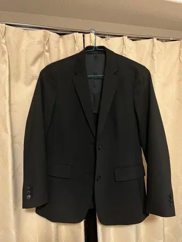 UNIQLO 블랙 정장 자켓 S