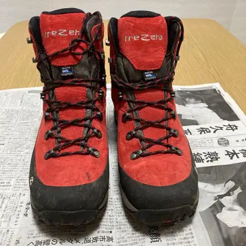 frezera 등산화 레드 27cm