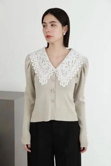 JILLSTUART 레이스 스칼라 니트 가디건