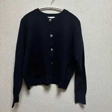 미사용 새상품 니트 가디건 네이비 L