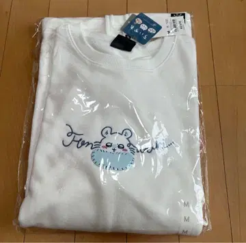 모몽가 콜라보 긴팔 맨투맨 M 사이즈