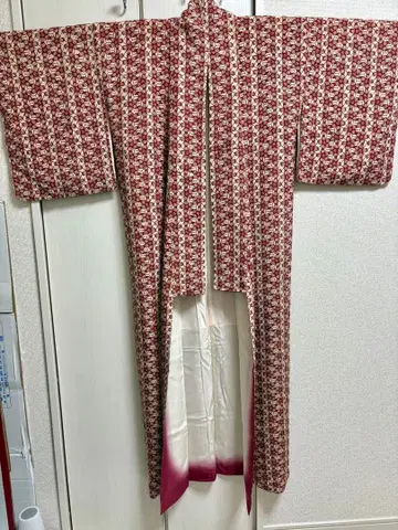 [ 컨디션 최상 ] 순수 실크 코몬 기모노 [ 작은 체구인 사람용 ]