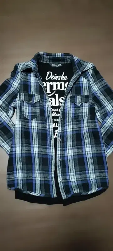 메종 기프티 체크 무늬