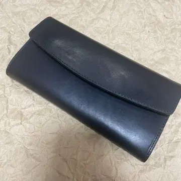 새상품 노마드이 블랙 가죽 장지갑 플랩