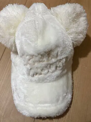미키 귀 달린 화이트 캡