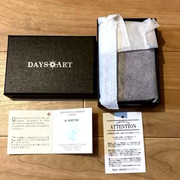 DAYSART 이탈리아 가죽 작은 3단 폴더형 지갑