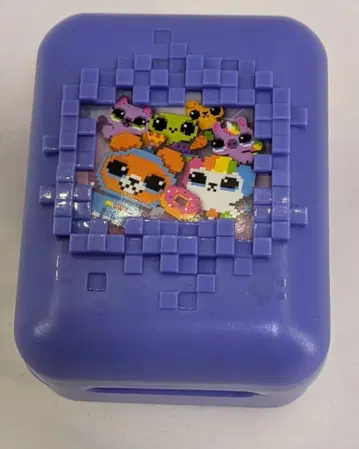 튀어나와 큐비츠