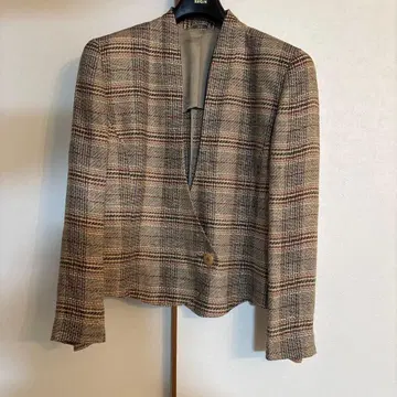 베이지 노카라 자켓 새상품급