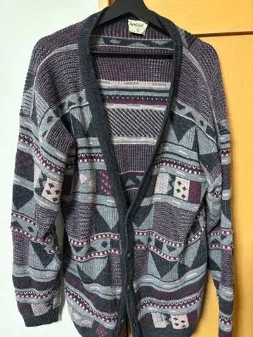 기하학 패턴 니트 가디건