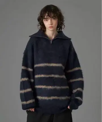 ONCILY 하프 지퍼 샤기 모듬 볼륨 니트