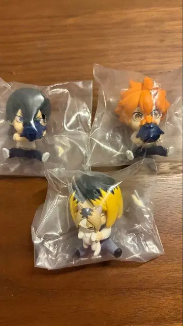 하이큐!! 숨바꼭질 피규어 카게야마 히나타 코즈메 켄마