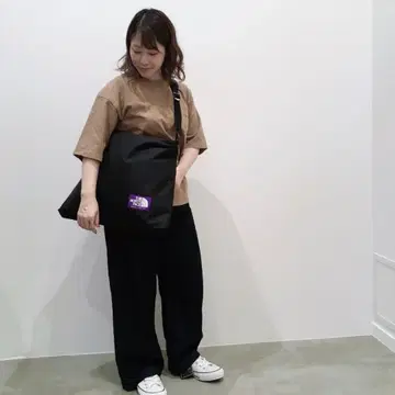 THE NORTH FACE 블랙 숄더백