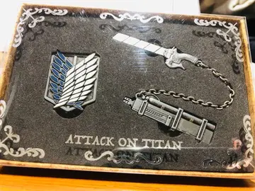 진격의 거인 USJ 조사병단 입체 기동 장비 핀 배지 세트 유니버셜