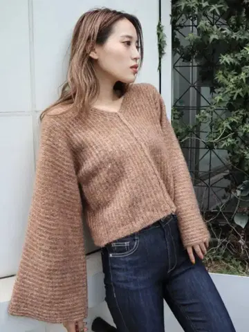 즉시 구매 OK emoda 와이드 슬리브 숏 니트 카멜 F/667