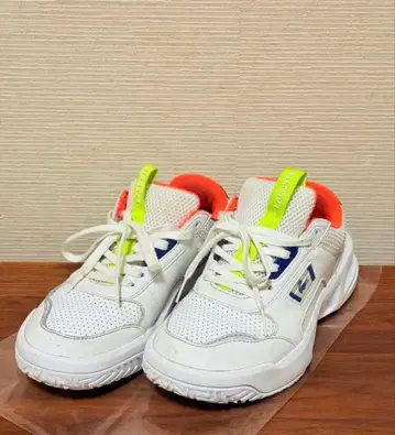 LACOSTE 스니커즈 화이트 24.5cm