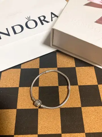 판도라 실버 팔찌 17cm