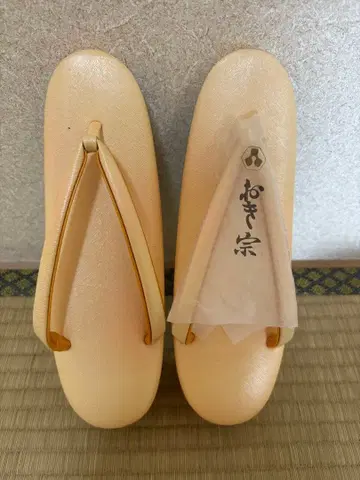 크림색 웨지솔 조리